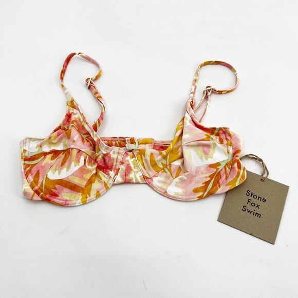 NWT Revolve x Stone Fox Swim Floral Underwired Conch Bikini Top Swimwear Size M - Picture 2 of 4